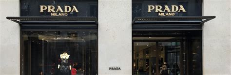 prada rue du faubourg saint honoré|Rue du Faubourg Saint.